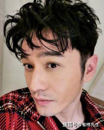 明星卷毛,明星卷发的时尚演绎