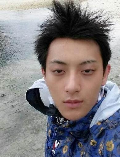 有黑眼圈的男明星,揭秘有型男星的独特气质