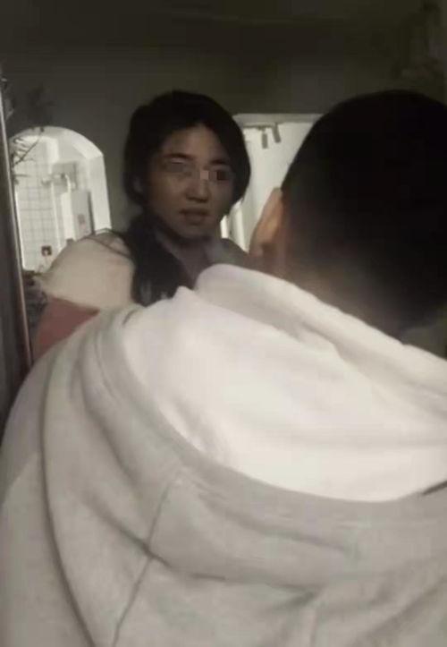 娱乐吃瓜奇葩男朋友视频,吃瓜男友的奇葩日常，视频爆笑来袭！